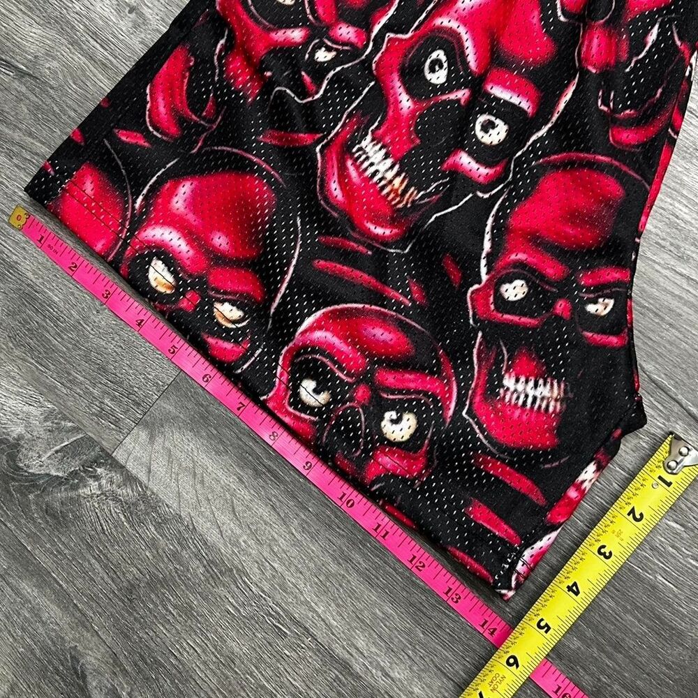 Bravest Studios Red Skully Shorts Mesh Streetwear Skull Graphic Y2K Goth NWT M - Picture 5 of 8